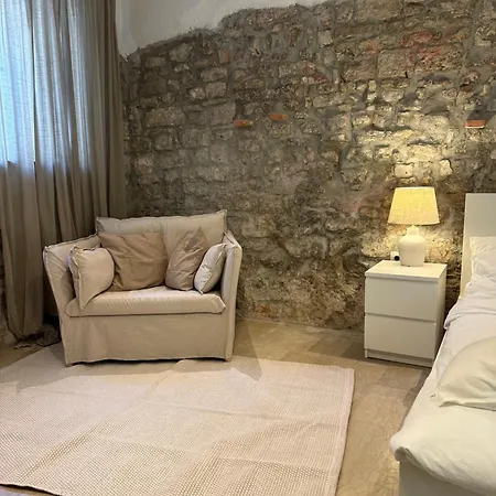 Apartamento Konzul
